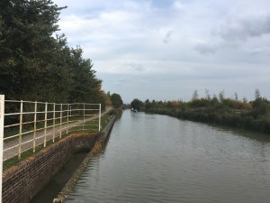 Not a centre white line in site